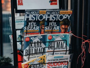 Sydney LGBTQIA Community Mourns Beloved Comic Loss