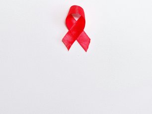 LGBTQ Nation Celebrates Lesbians Who Cared for Gay Men with AIDS