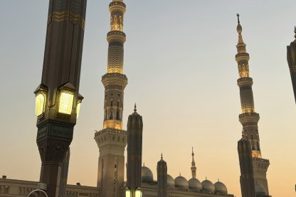 Lesbian Saudi Woman Begins New Life in the UK
