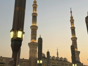 Lesbian Saudi Woman Begins New Life in the UK