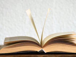 Local Bookstore Hosts Award Winning Writer