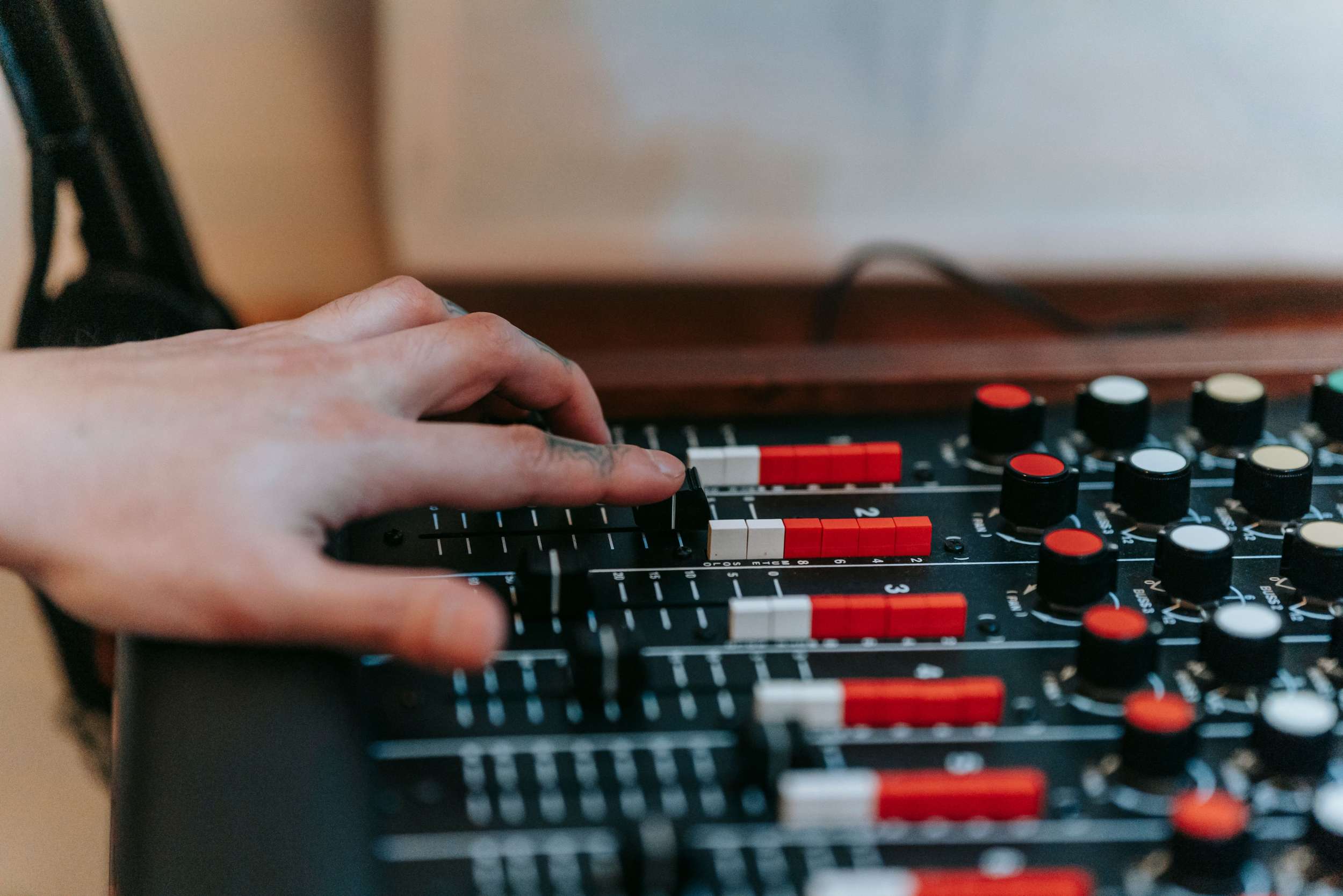 Aussie LGBTQIA+ Radio and Other Charities Benefit from GiveOUT Day