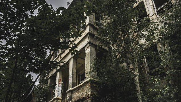 Gay Writer Mark Will Bring the Xmas Spookiness in a TV Tradition dating back 60 years