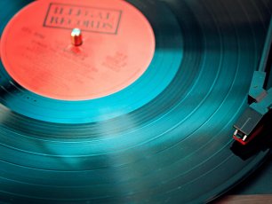 Hero Barry Battles Cancer