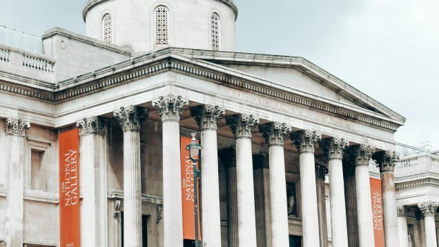 Gay Artist David Hockney Slams Brit Move to House Bayeux Tapestry